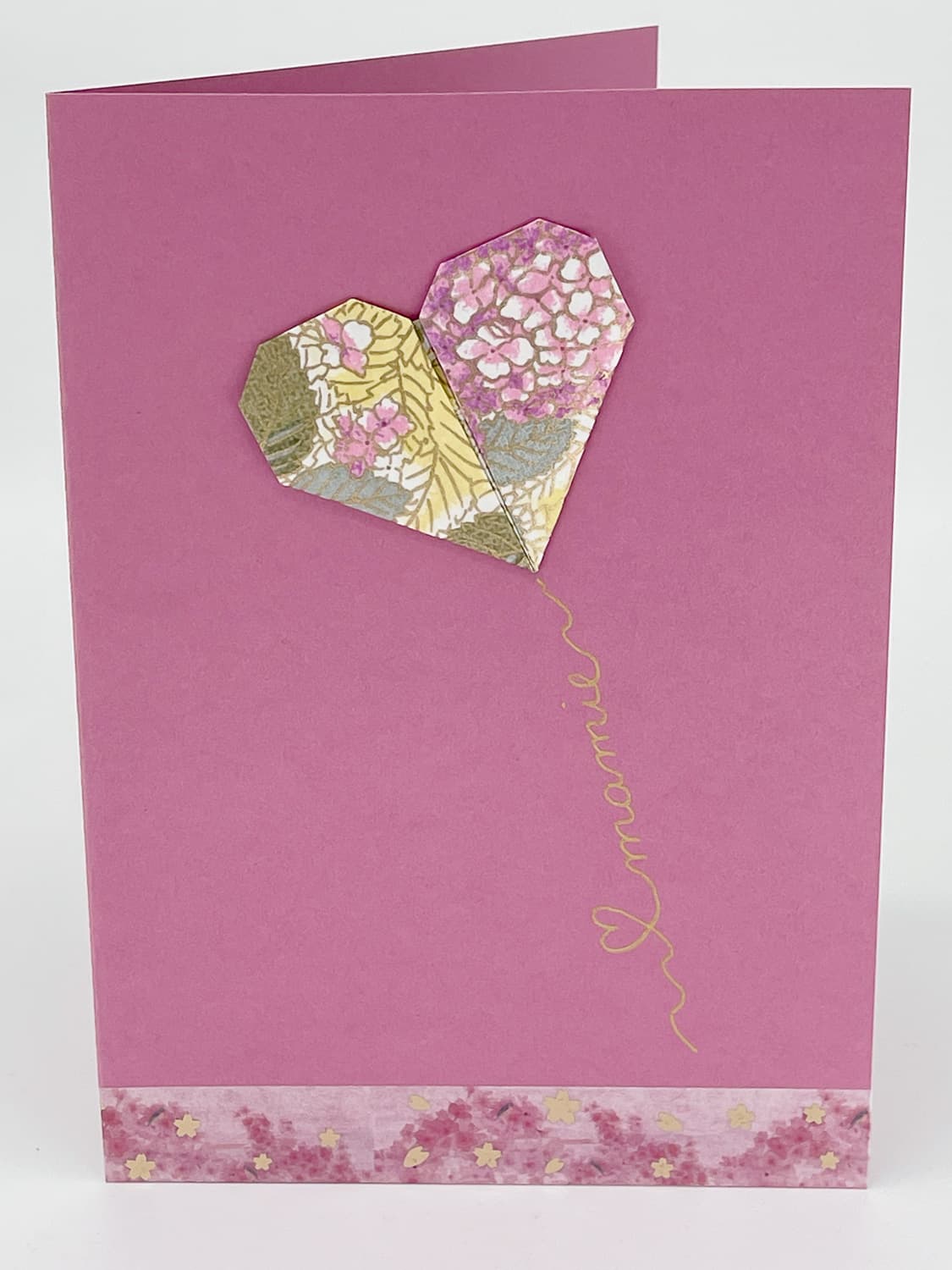 Carte origami cœur rose hortensia "Mamie"