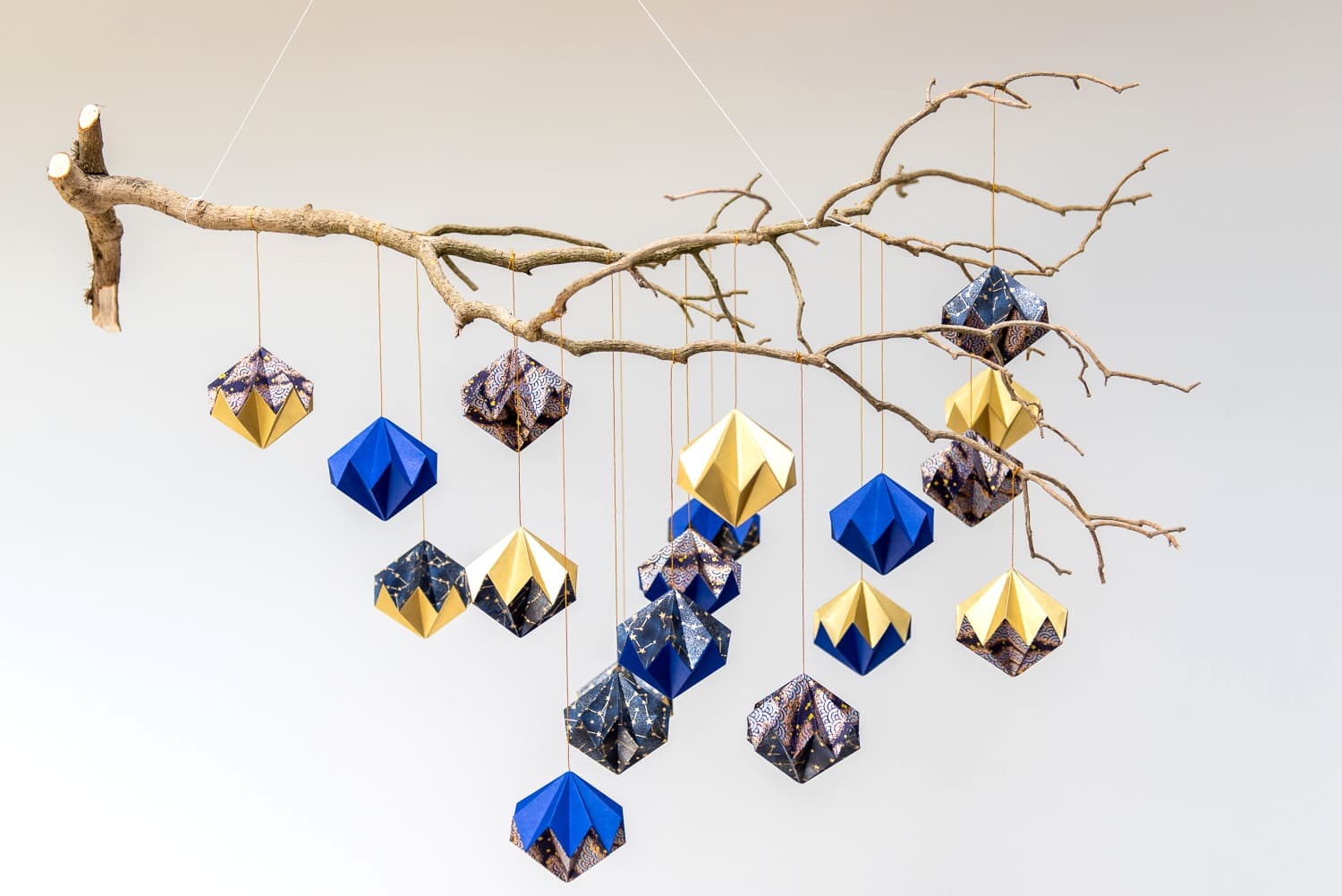 Suspension décorative « Uchū »