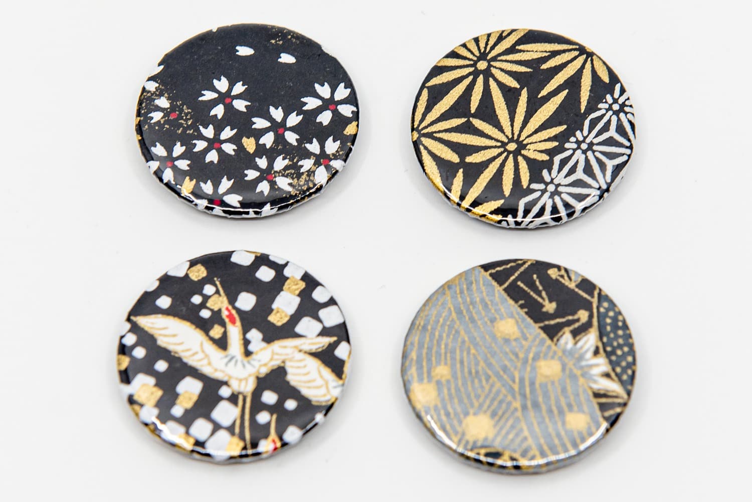 Magnets noirs grue