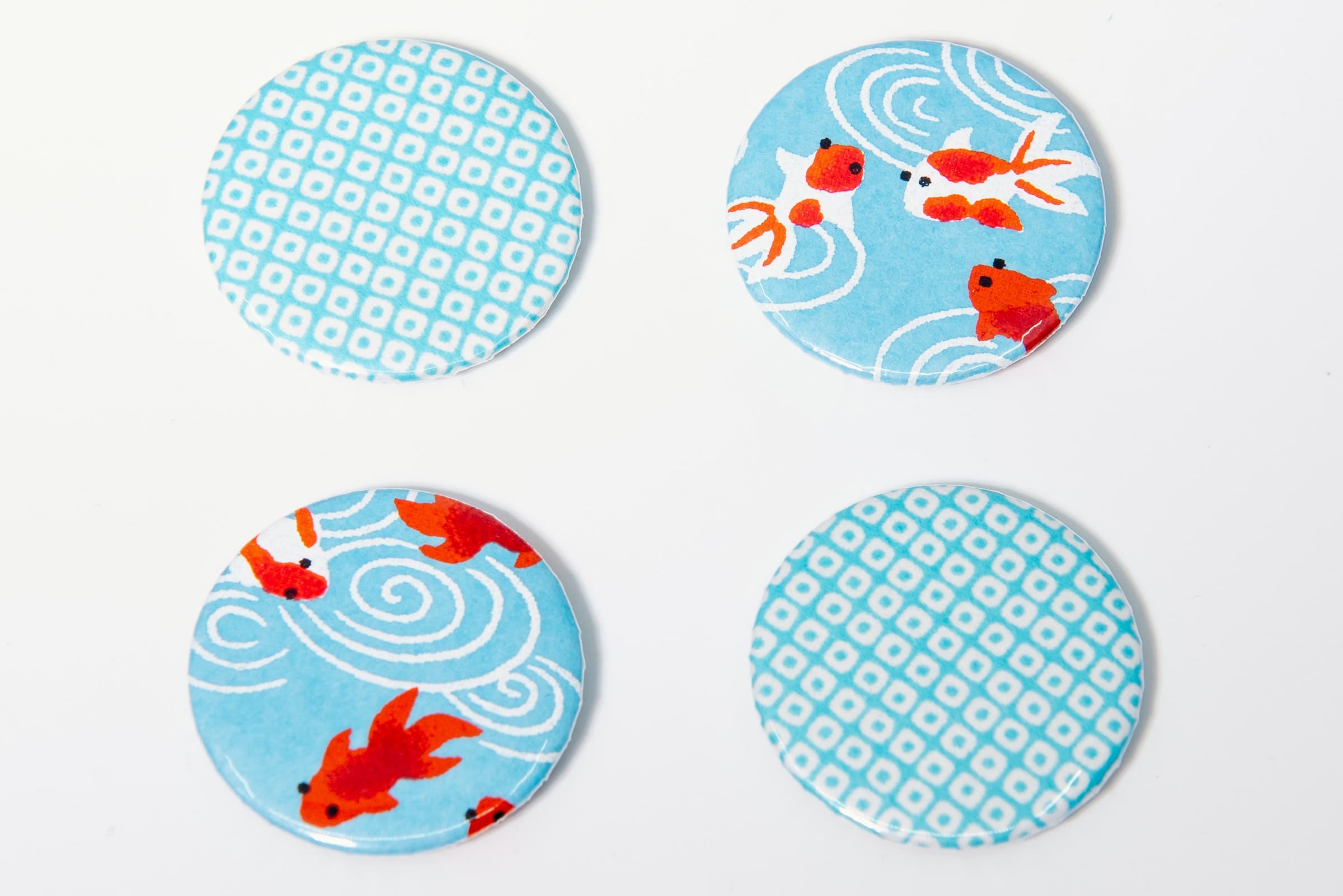 Magnets « poissons bleus clairs »