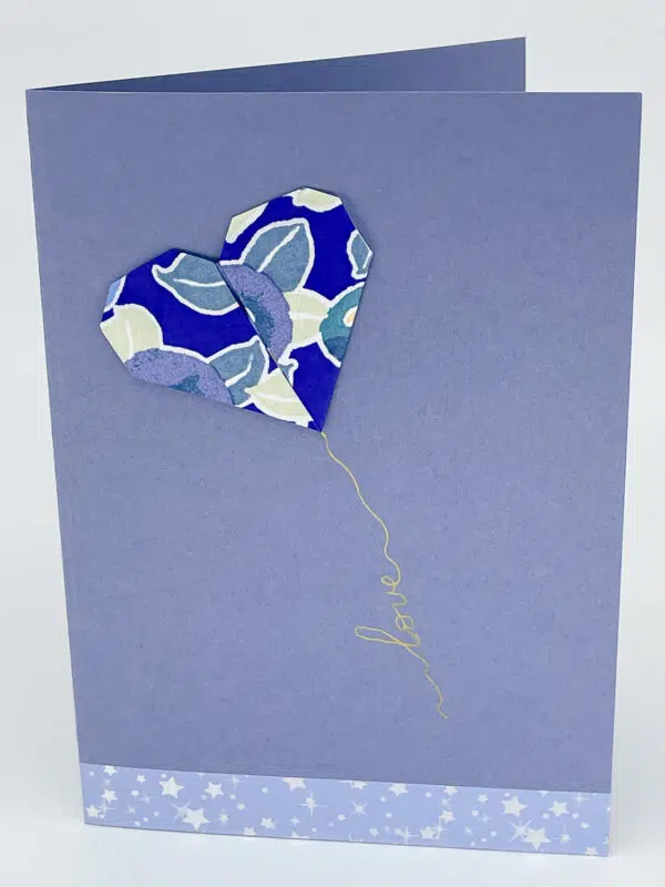 Carte origami cœur bleu lavande