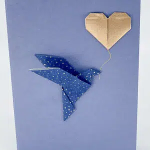 Carte origami colombe et cœur bleu lavande