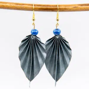 Boucles d’oreilles feuilles « ours » – Image 2