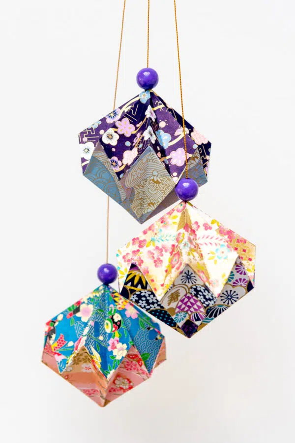 Parure de diamants « Ichinichiippo »