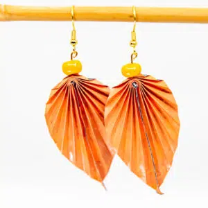 Boucles d’oreilles feuilles oranges – Image 2