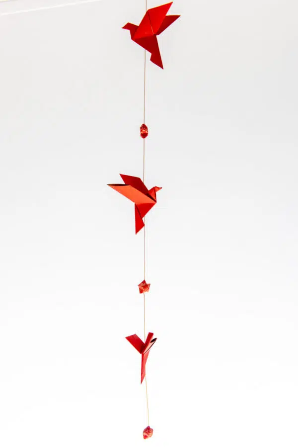 Guirlande colombes rouges 2