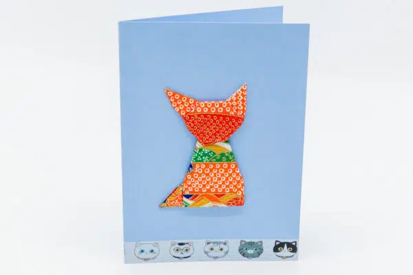 Carte chat orange à collier vert