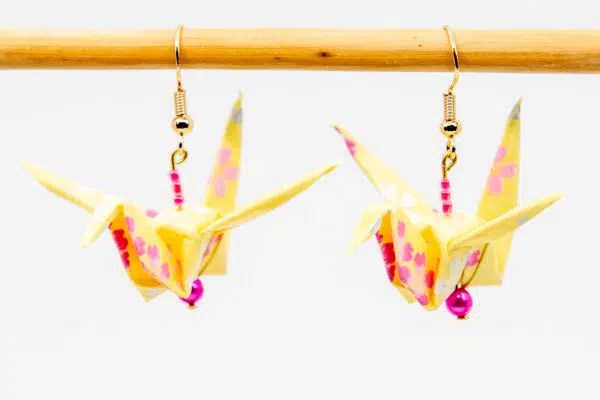 Boucles d’oreilles grues  jaunes
