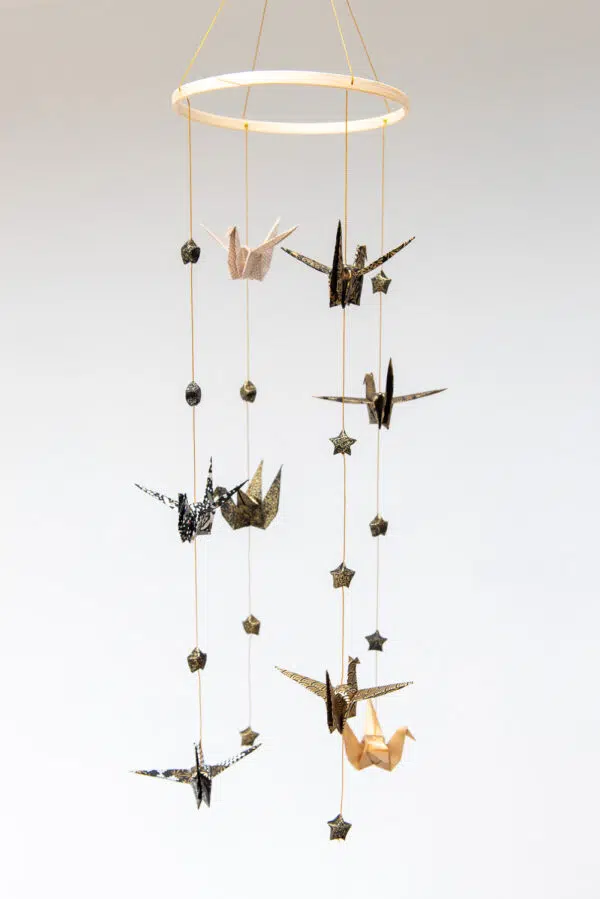 Suspension décorative « Shoganai »