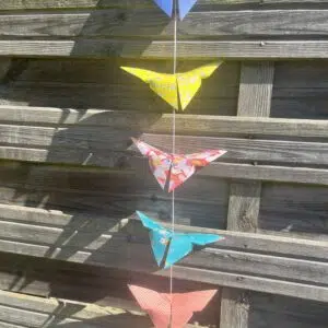 Guirlande de papillons et  grelot – Image 5