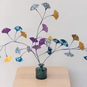 Bouquet « Ichō » violet bleu et or
