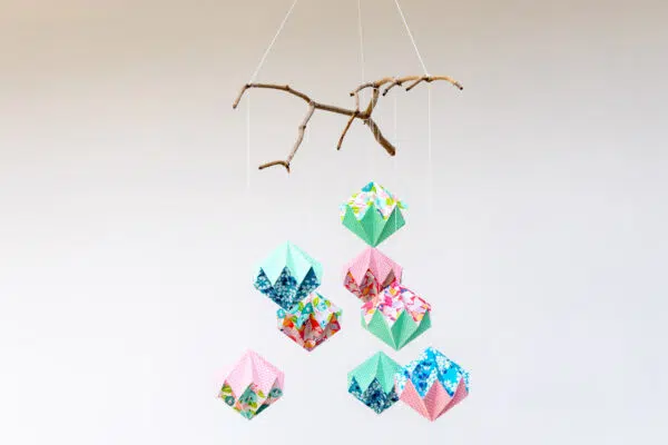 Suspension décorative « Nana korobi yaoki »