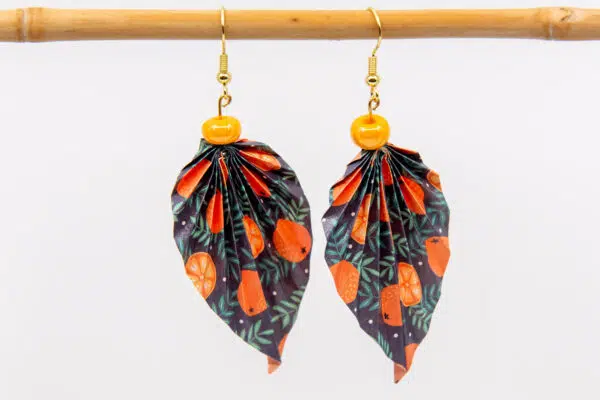 Boucles d’oreilles feuilles oranges