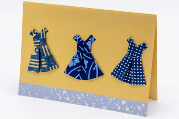 Cartes petites robes bleues
