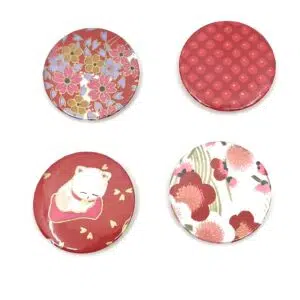 Lot de magnets Niko Niko rouges